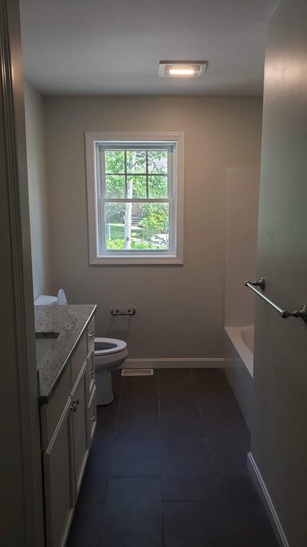 288 Highcrest Rd, Fall River, MA 02720 photo 11