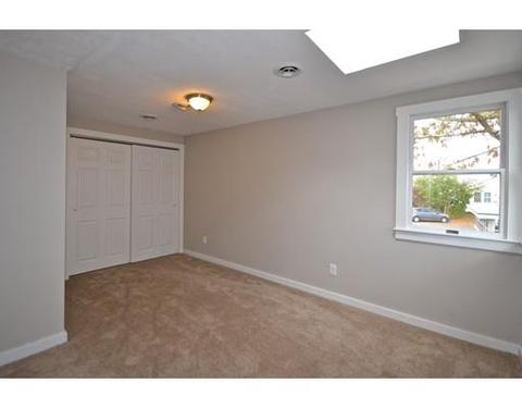 17 Woodland Cir, Wareham, MA 02571 photo 8