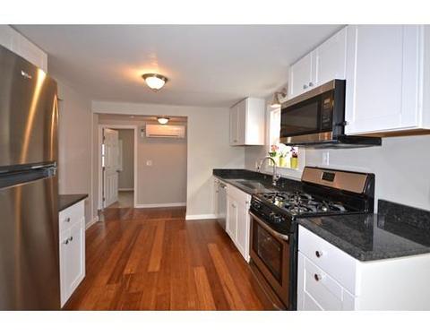 17 Woodland Cir, Wareham, MA 02571 photo 4