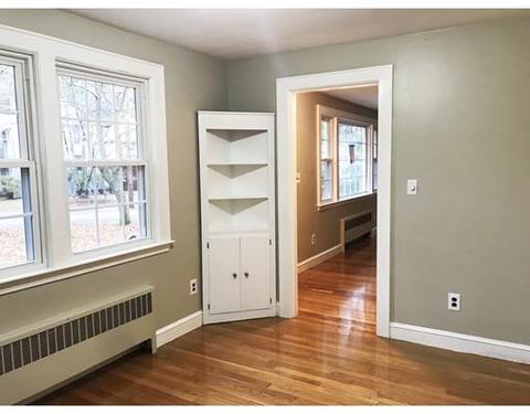 5 Kendall St, Walpole, MA 02081 photo 6