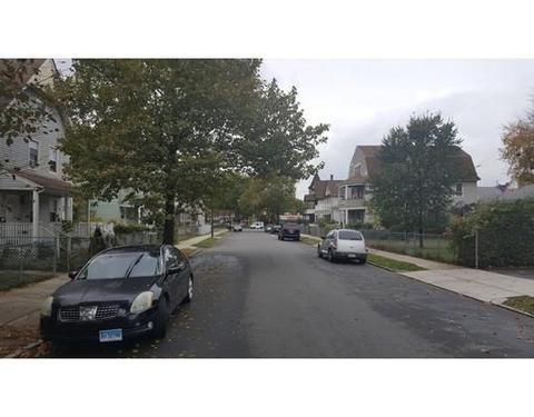 35 Hall St, Springfield, MA 01108 photo 10