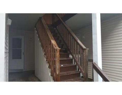 35 Hall St, Springfield, MA 01108 photo 8