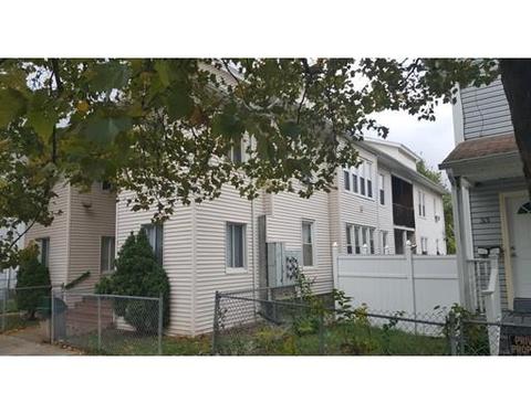 35 Hall St, Springfield, MA 01108 photo 3