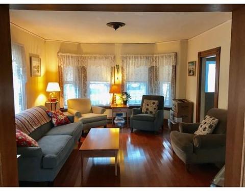 11 Harrison Ave, Gloucester, MA 01930 photo 4