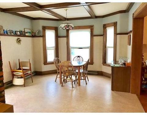 11 Harrison Ave, Gloucester, MA 01930 photo 3