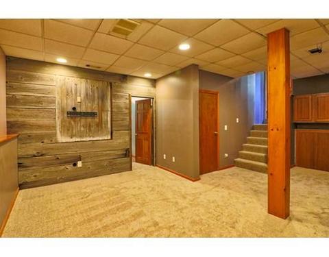 41 Amos Dr, Springfield, MA 01118 photo 14