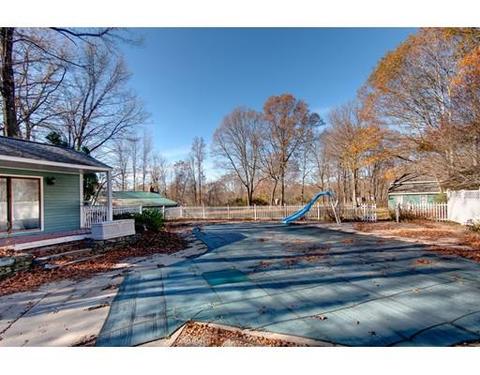 21 Corbin Rd, Dudley, MA 01571 photo 7