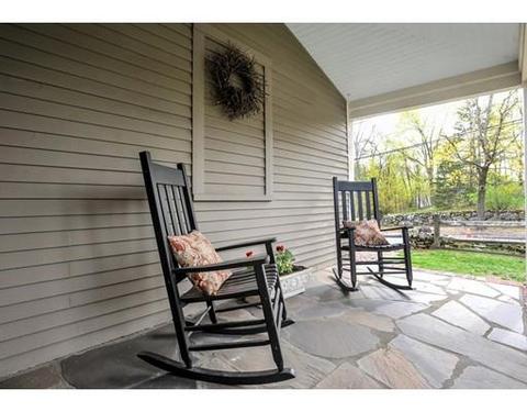 73 Thaxter St, Hingham, MA 02043 photo 2