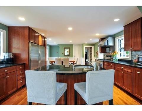 73 Thaxter St, Hingham, MA 02043 photo 6