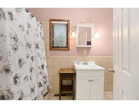 4 Monroe St, Hanson, MA 02341 photo 16