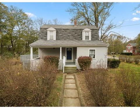 4 Monroe St, Hanson, MA 02341 photo 1