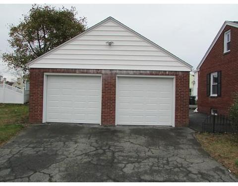 125 Ithaca St, Springfield, MA 01118 photo 6