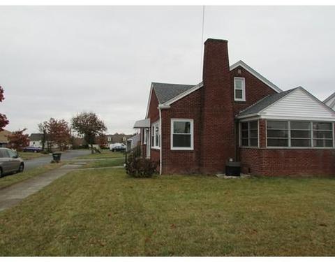 125 Ithaca St, Springfield, MA 01118 photo 4