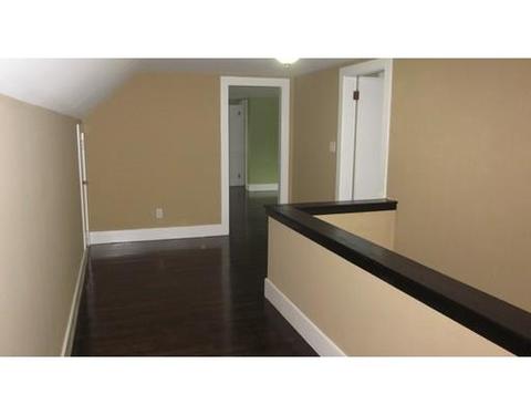 155 Hartford Ave E, Mendon, MA 01756 photo 11