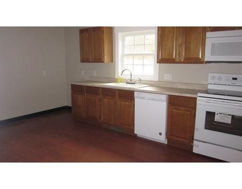 155 Hartford Ave E, Mendon, MA 01756 photo 6
