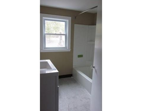 155 Hartford Ave E, Mendon, MA 01756 photo 7