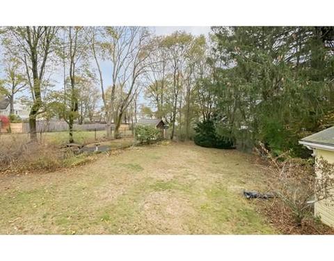25 Pershing Ave, Beverly, MA 01915 photo 5