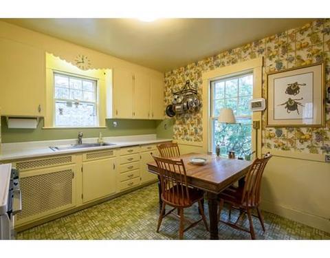 25 Pershing Ave, Beverly, MA 01915 photo 14