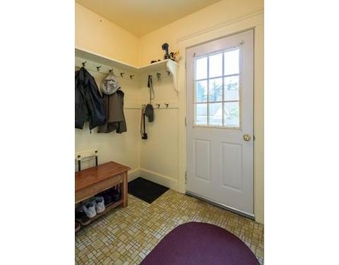 25 Pershing Ave, Beverly, MA 01915 photo 16
