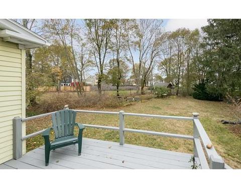 25 Pershing Ave, Beverly, MA 01915 photo 4