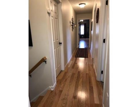 21 Mohawk Dr, Gardner, MA 01440 photo 11