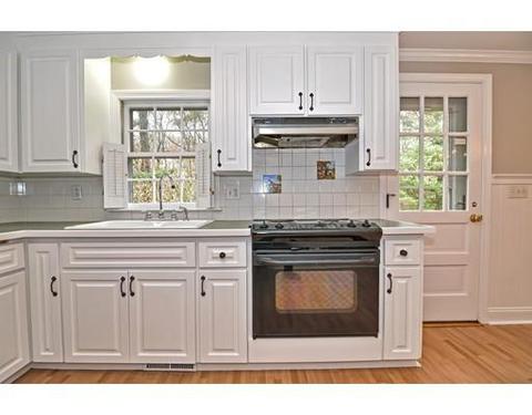 110 E Bacon St, Plainville, MA 02762 photo 3