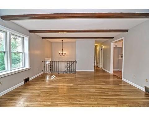 110 E Bacon St, Plainville, MA 02762 photo 8
