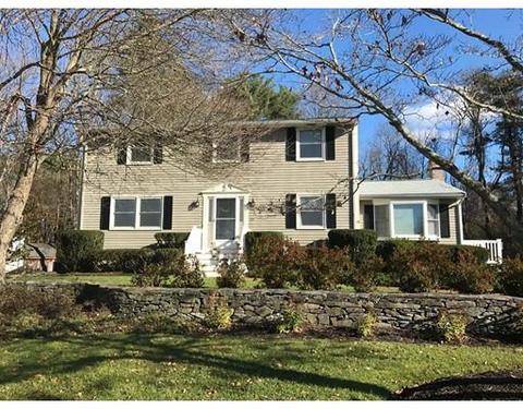 39 Weonit Ct, Raynham, MA 02767 photo 2