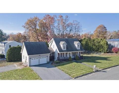 90 Stephanie Cir, Springfield, MA 01129 photo 1