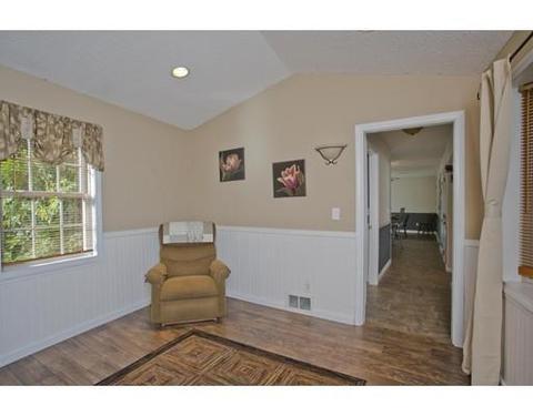 90 Stephanie Cir, Springfield, MA 01129 photo 11