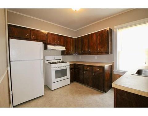 272 Quequechan St, Fall River, MA 02723 photo 16