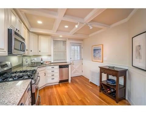 88 Prospect St #2, Gloucester, MA 01930 photo 5