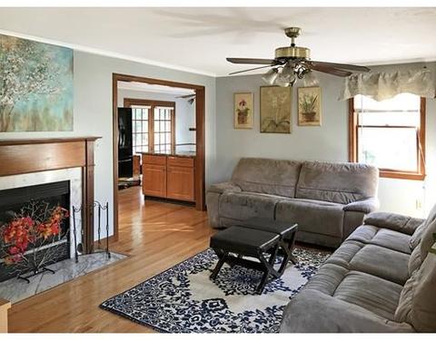 9 Squibnocket Rd, Franklin, MA 02038 photo 4