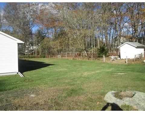 47 Harris St, Webster, MA 01570 photo 6