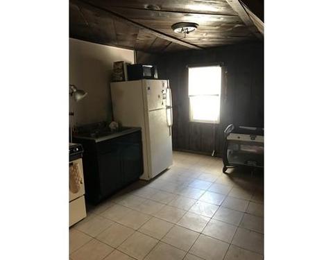 24 Lester St, Springfield, MA 01108 photo 6