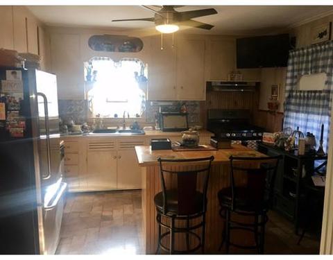 365 Cypress St, Fall River, MA 02720 photo 8