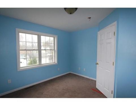 324 Naismith St, Springfield, MA 01104 photo 13
