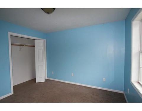 324 Naismith St, Springfield, MA 01104 photo 12