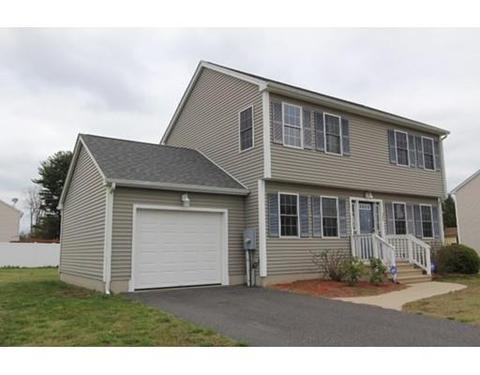 324 Naismith St, Springfield, MA 01104 photo 1