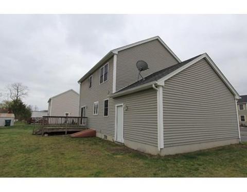 324 Naismith St, Springfield, MA 01104 photo 5