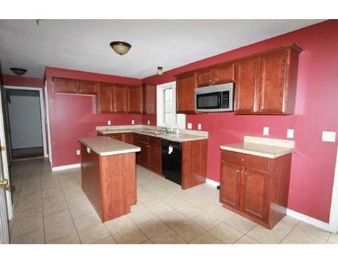 324 Naismith St, Springfield, MA 01104 photo 16