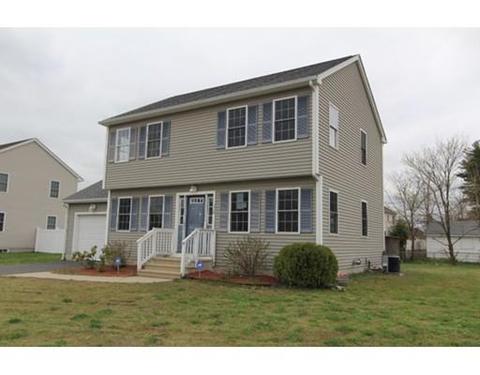 324 Naismith St, Springfield, MA 01104 photo 3