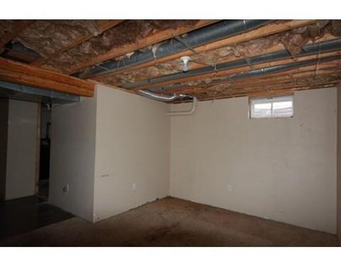 324 Naismith St, Springfield, MA 01104 photo 19