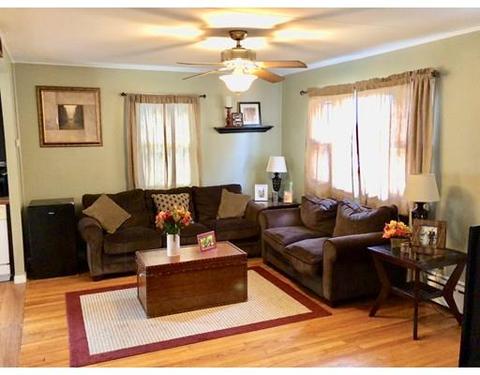 91 Monarch St, Fall River, MA 02723 photo 4