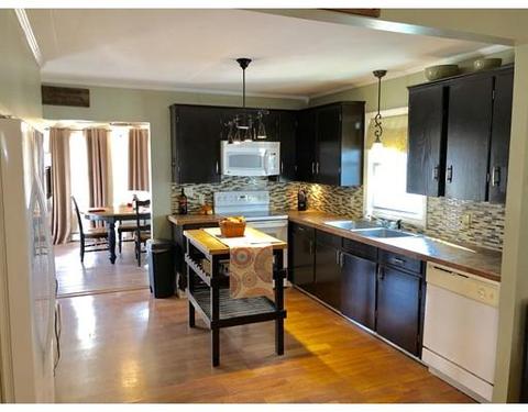 91 Monarch St, Fall River, MA 02723 photo 5
