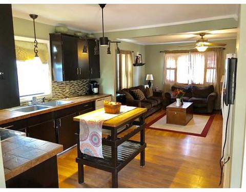 91 Monarch St, Fall River, MA 02723 photo 6
