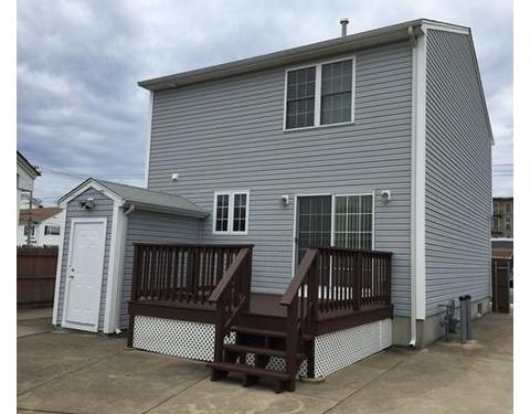 133 Tripp St, Fall River, MA 02724 photo 2