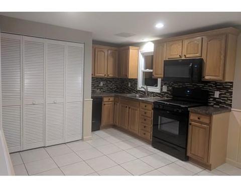9 Daniel Rd, Wareham, MA 02571 photo 5