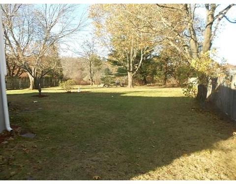 10 Peacedale Ave, Worcester, MA 01607 photo 23