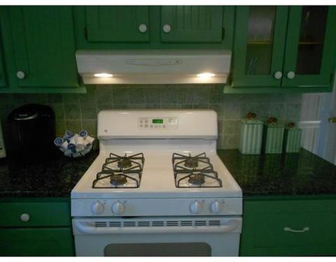10 Peacedale Ave, Worcester, MA 01607 photo 7